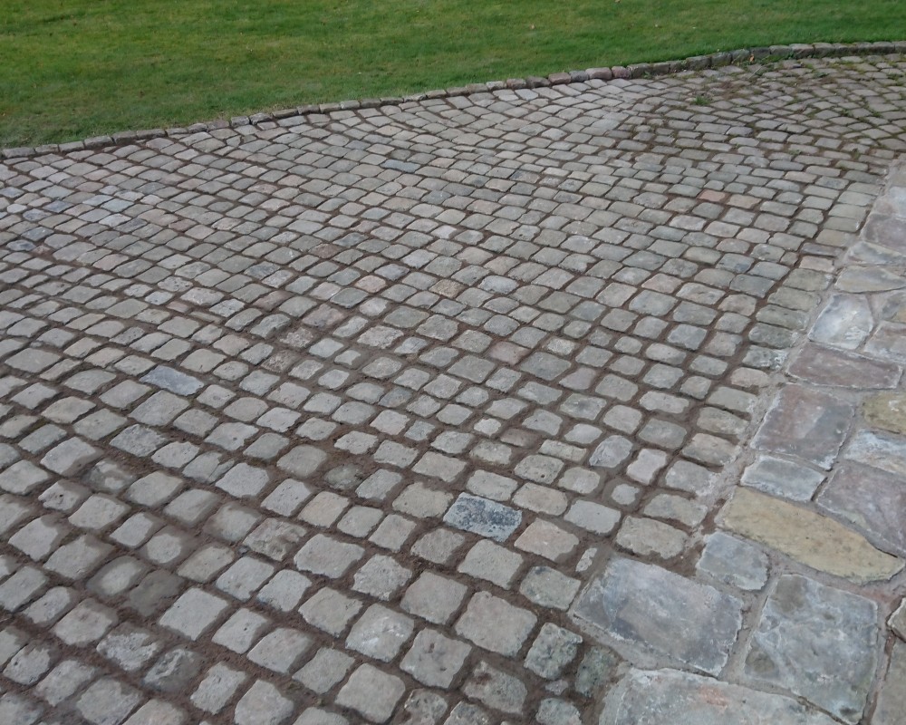 Driveway Cobbling Repair